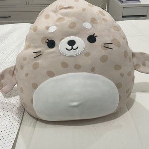 Squishmallow seal